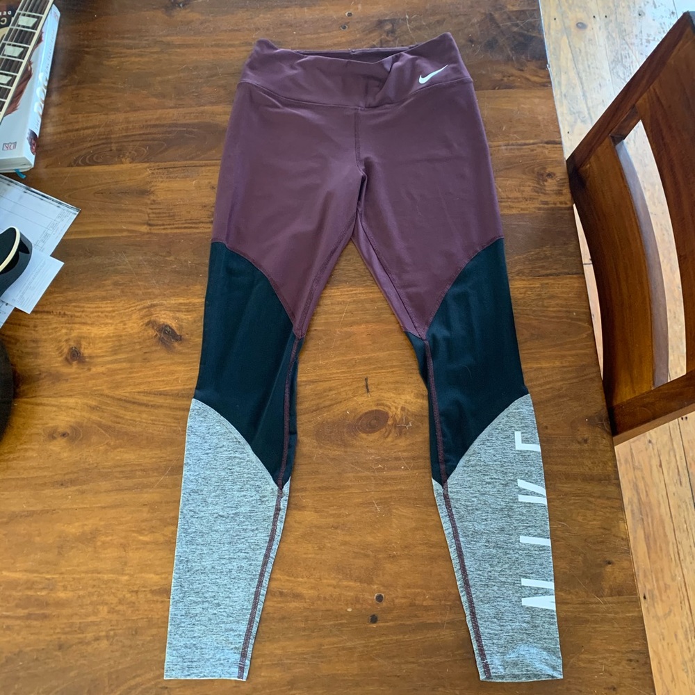 Nike 7/8 Leggings
